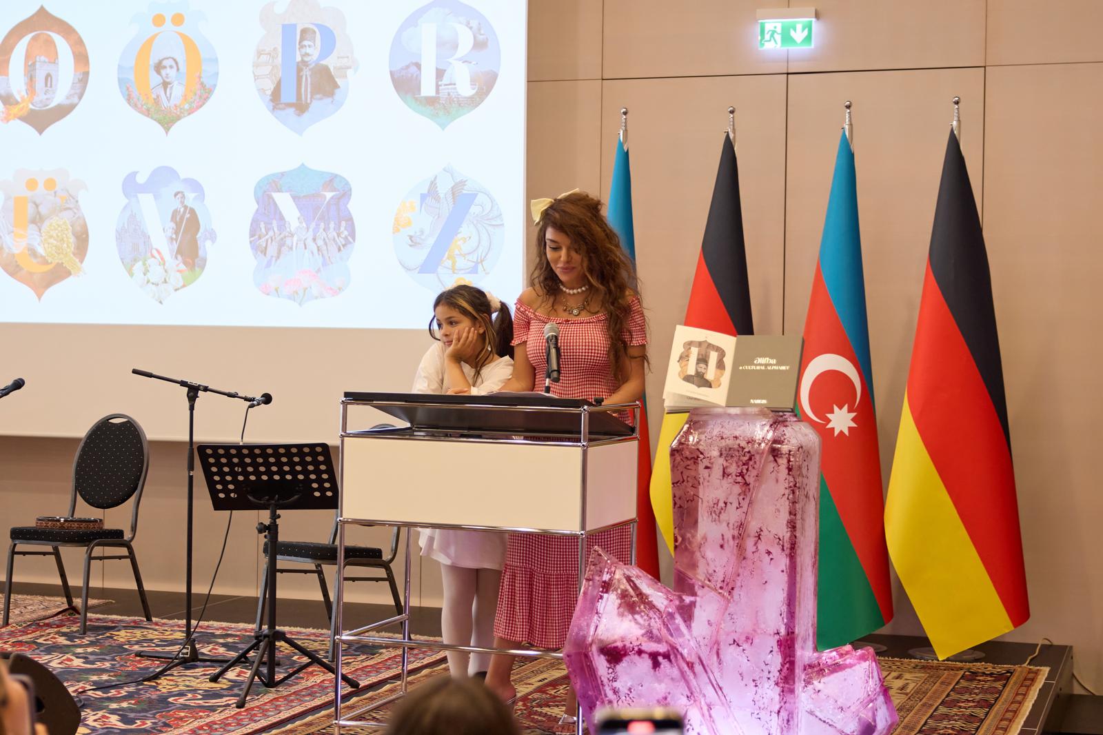 The presentation of the book “Əlifba: A Cultural Alphabet” took place at the Azerbaijan Cultural Centre in Berlin Xeber basligi