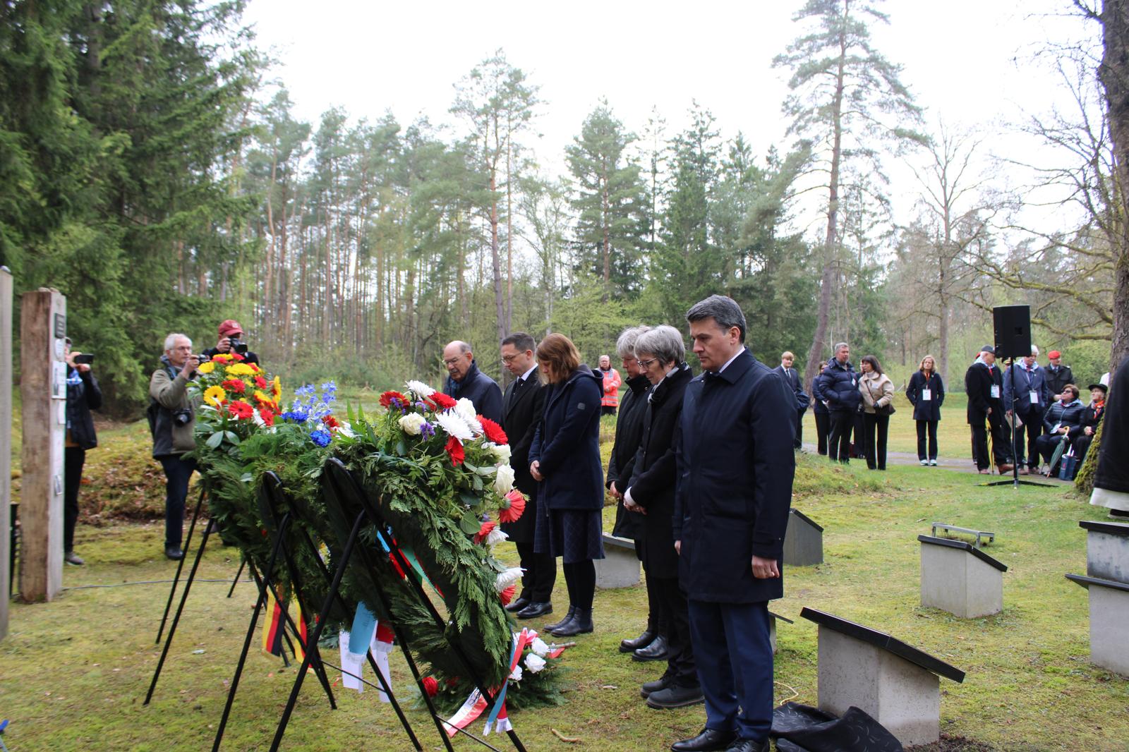 news banner image Desktop