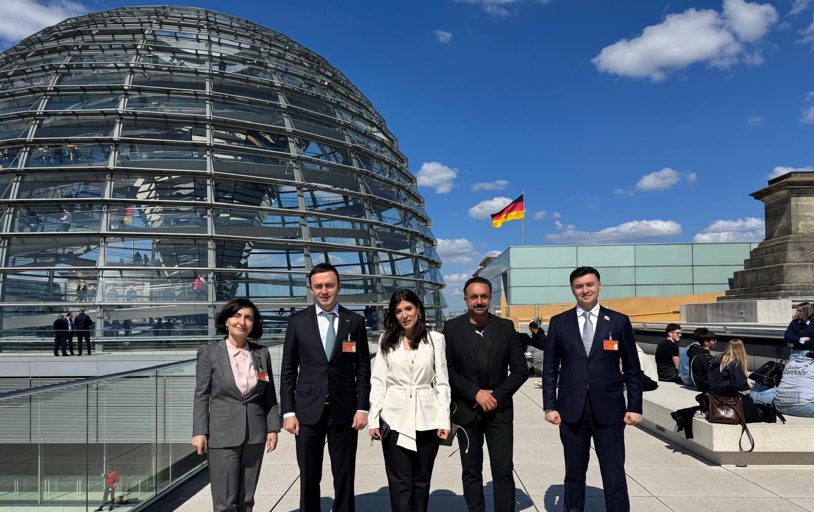 news banner image Desktop